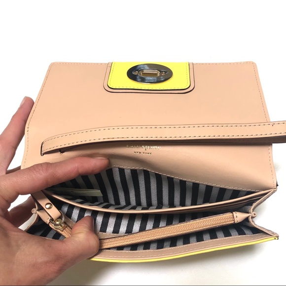NWOT Kate Spade leather wallet - Picture 9 of 11